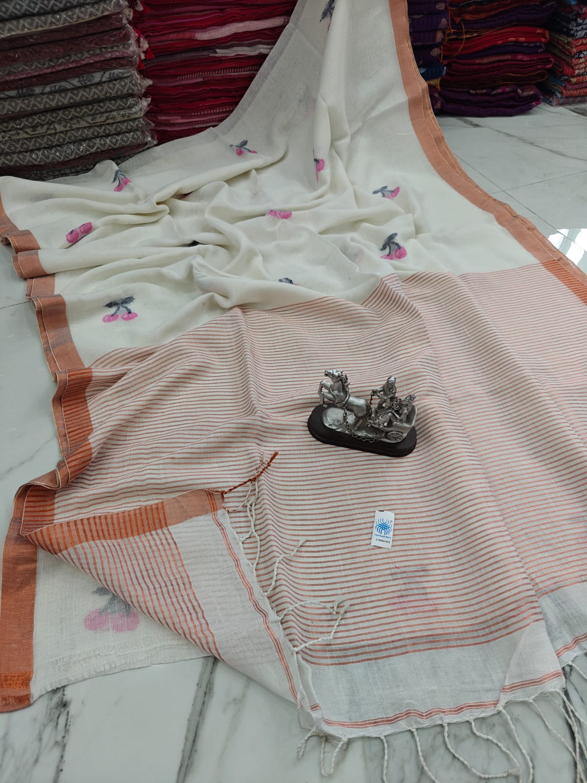 Linen by  Linen Saree With Running Blouse