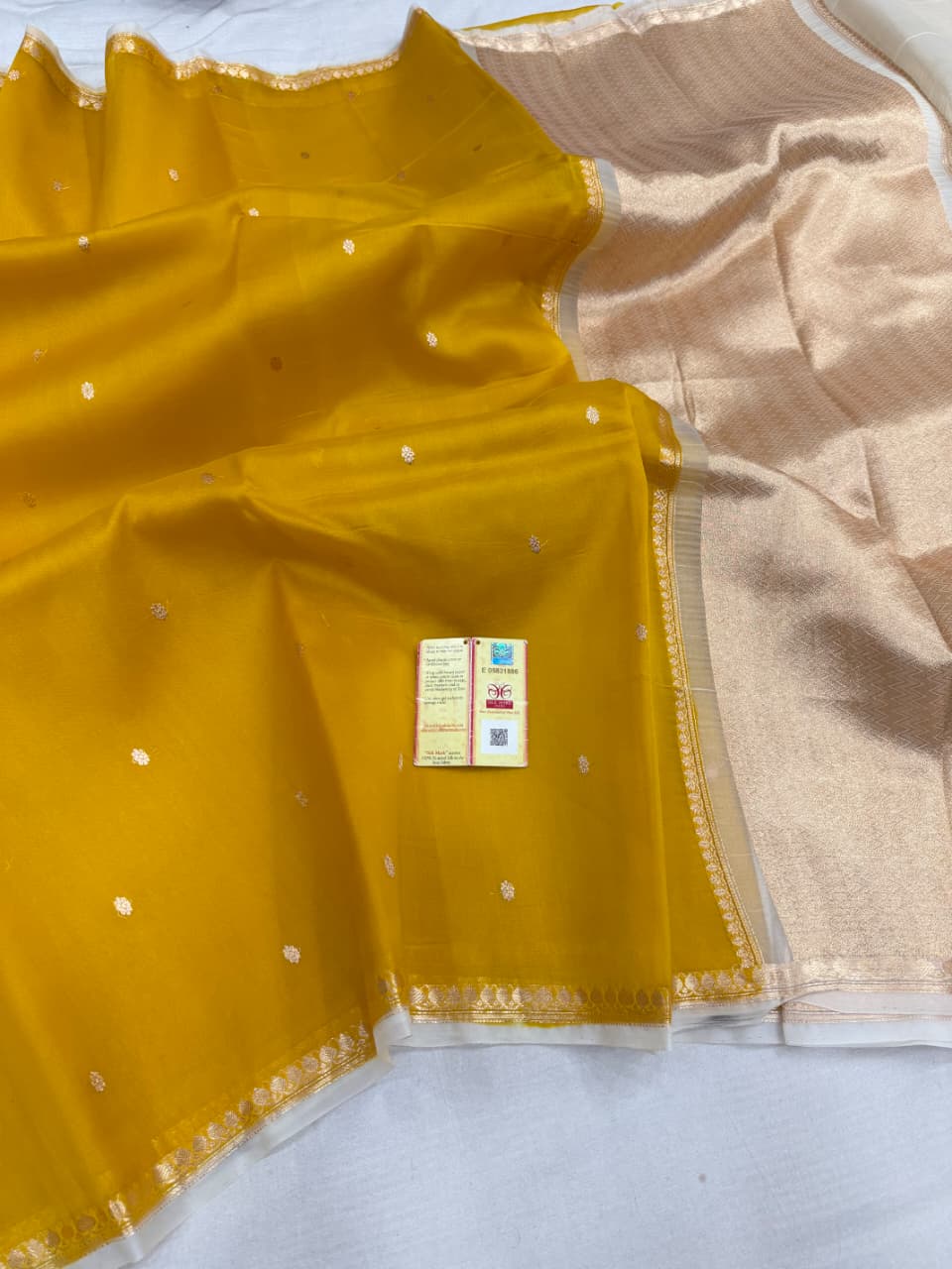 Pure Handloom banarasi  kora Silk Saree With Blouse