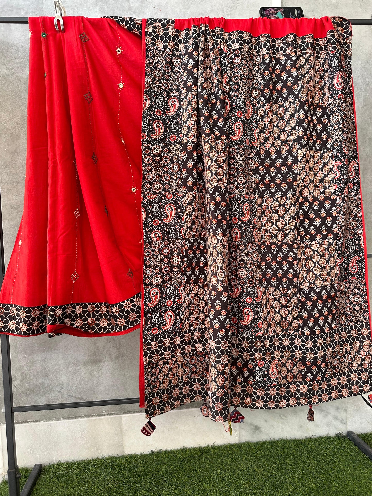 Pure Mul Cotton Saree With Ajrakh Mirror Work