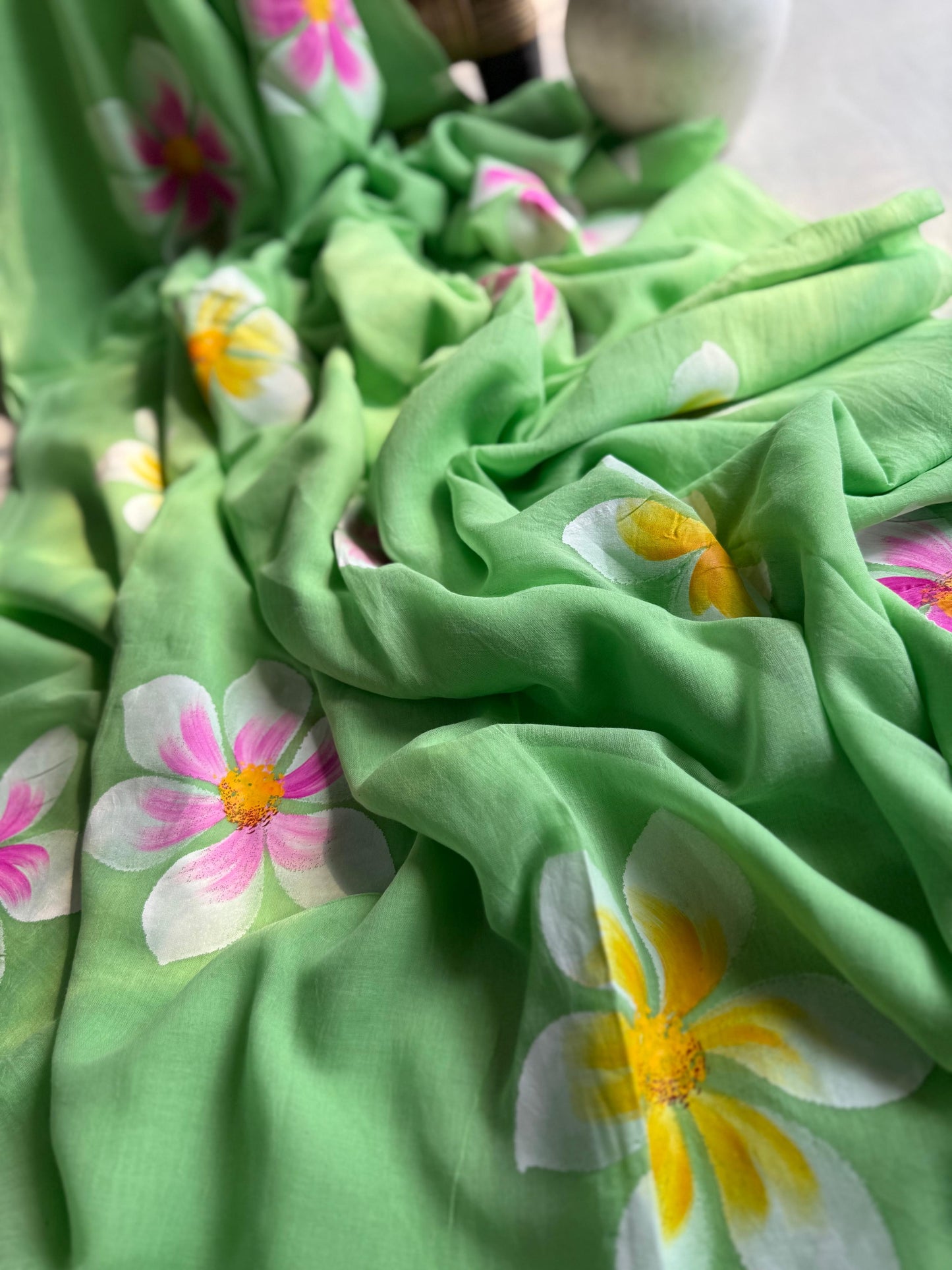 Beautiful Mulmul   Cotton Flowers design Hand Painted Saree