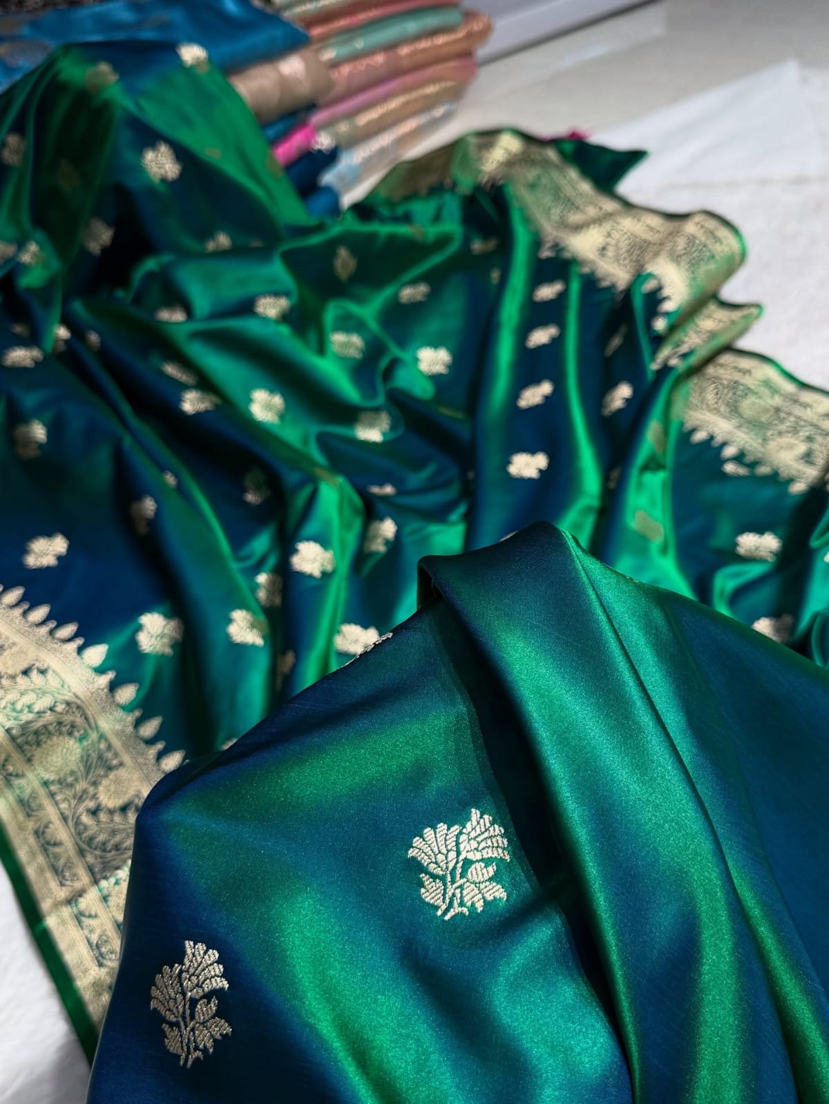 Banarasi Pure katan mashru silk saree With Blouse