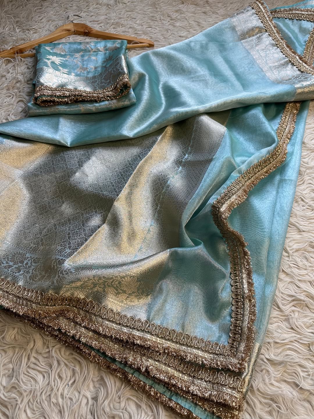 Banarasi Tissue Silk Saree With beautiful borders lace
