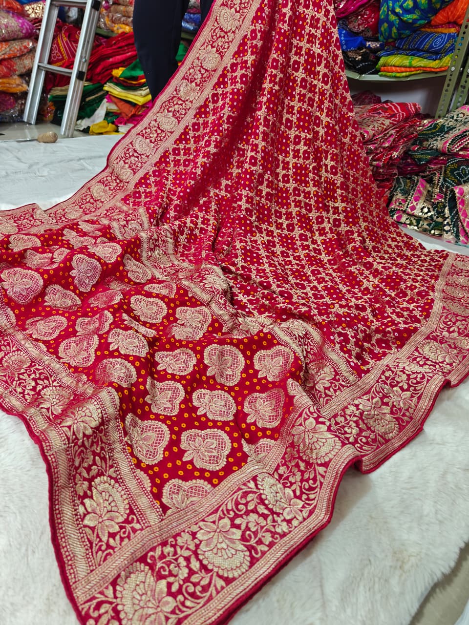 Pure khaddi Georgette Dupatta With Bandhani Zari