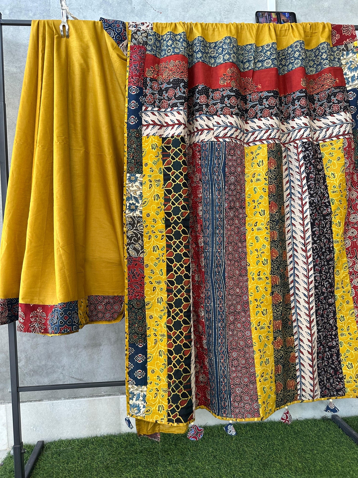 Pure Mul Cotton Saree With Ajrakh Mirror Work