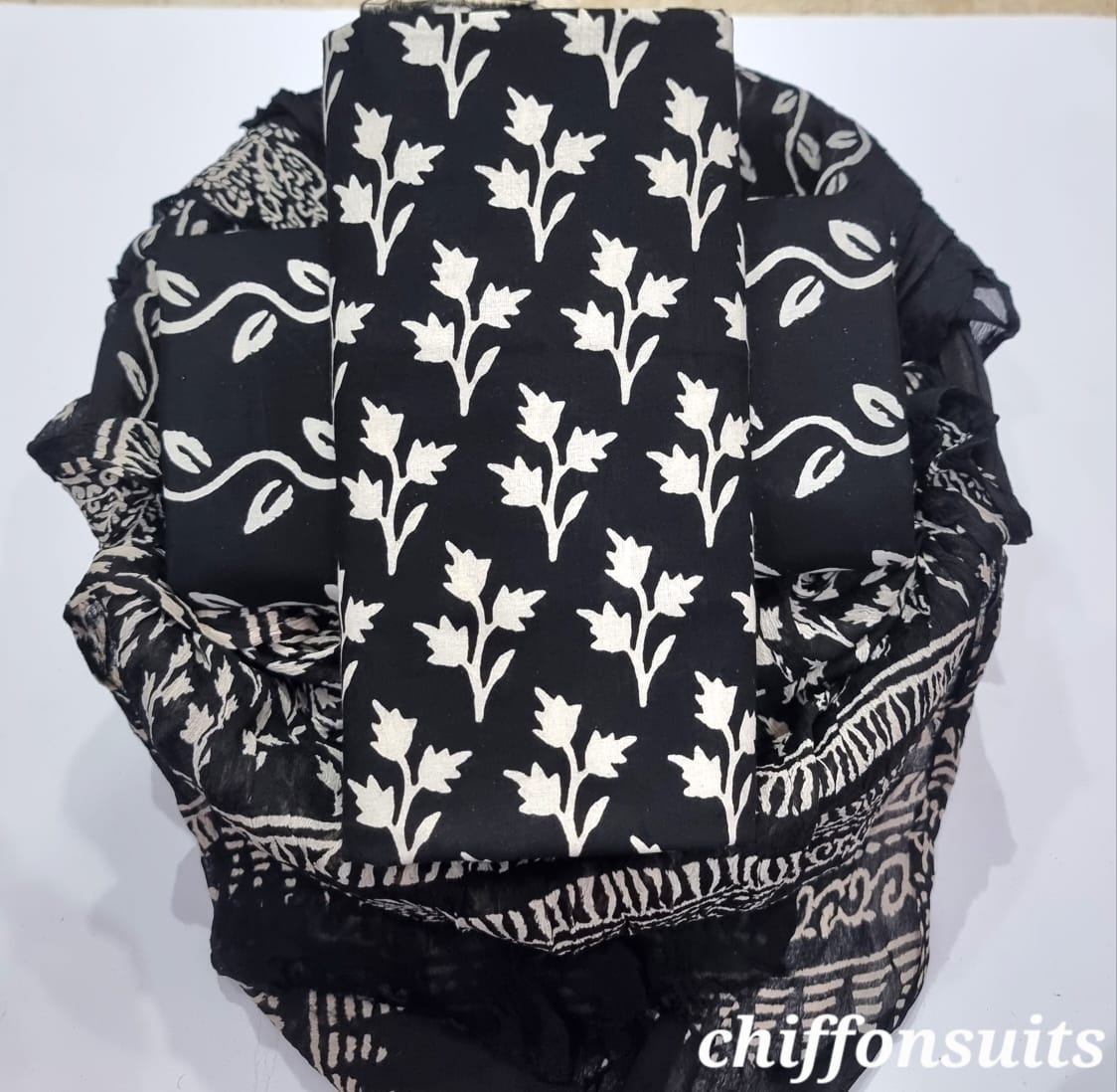 Pure cotton hand-block print suit with Chiffon dupatta