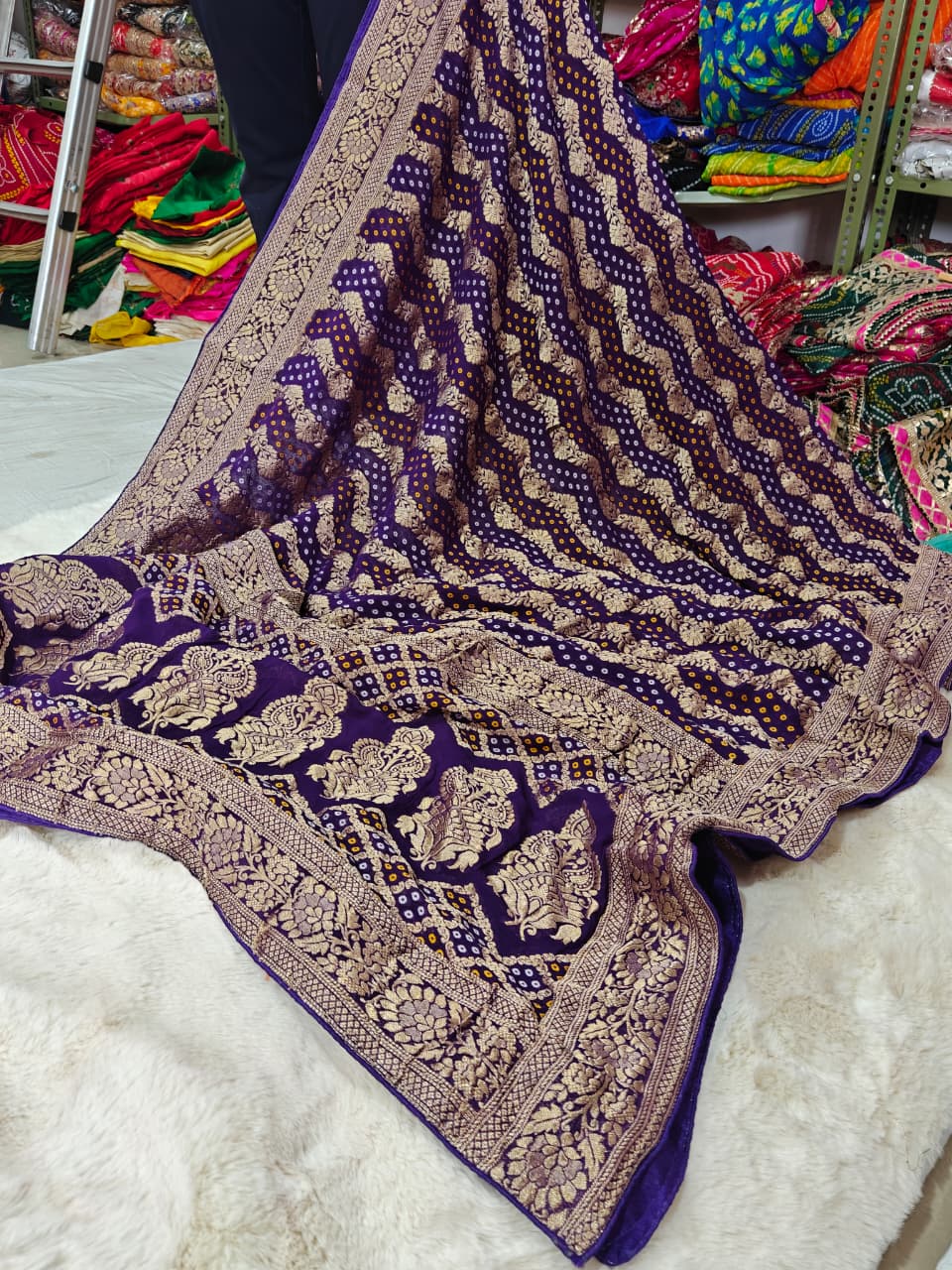 Pure khaddi Georgette Dupatta With Bandhani Zari