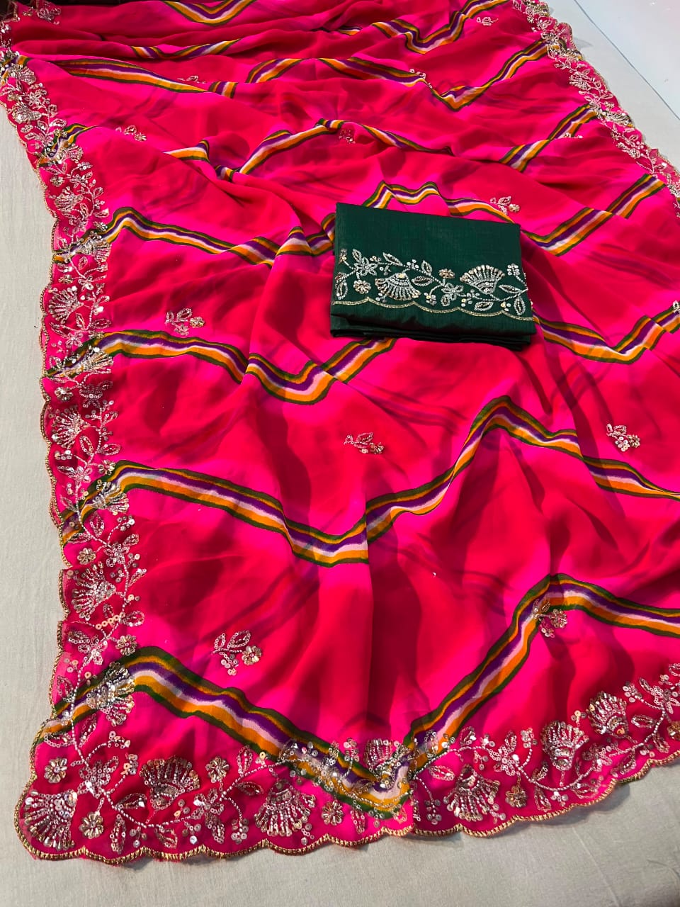 Desinger Georgette Leheriya Pattern Saree With Blouse
