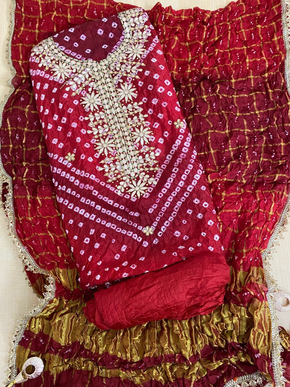 Bandhej Gota patti work Unstitched Suit