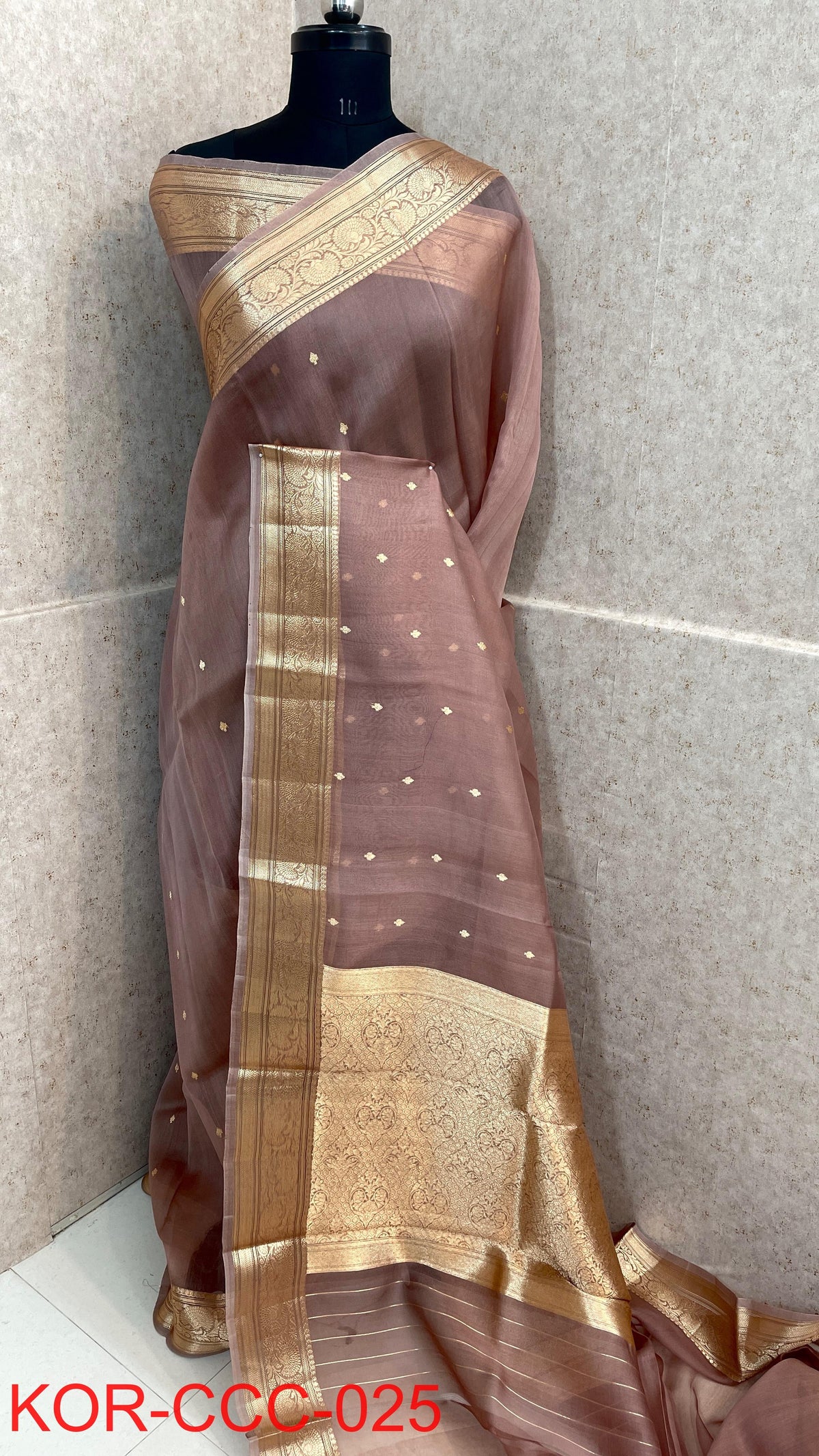 Pure Handloom banarasi  kora Silk Saree With Blouse