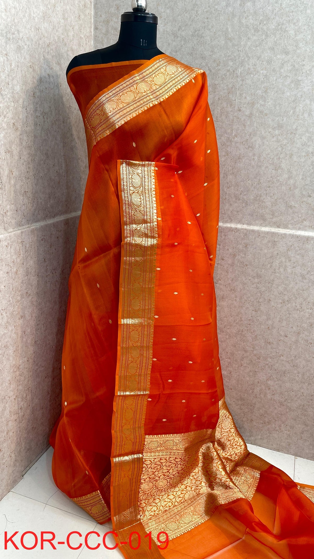 Pure Handloom banarasi  kora Silk Saree With Blouse