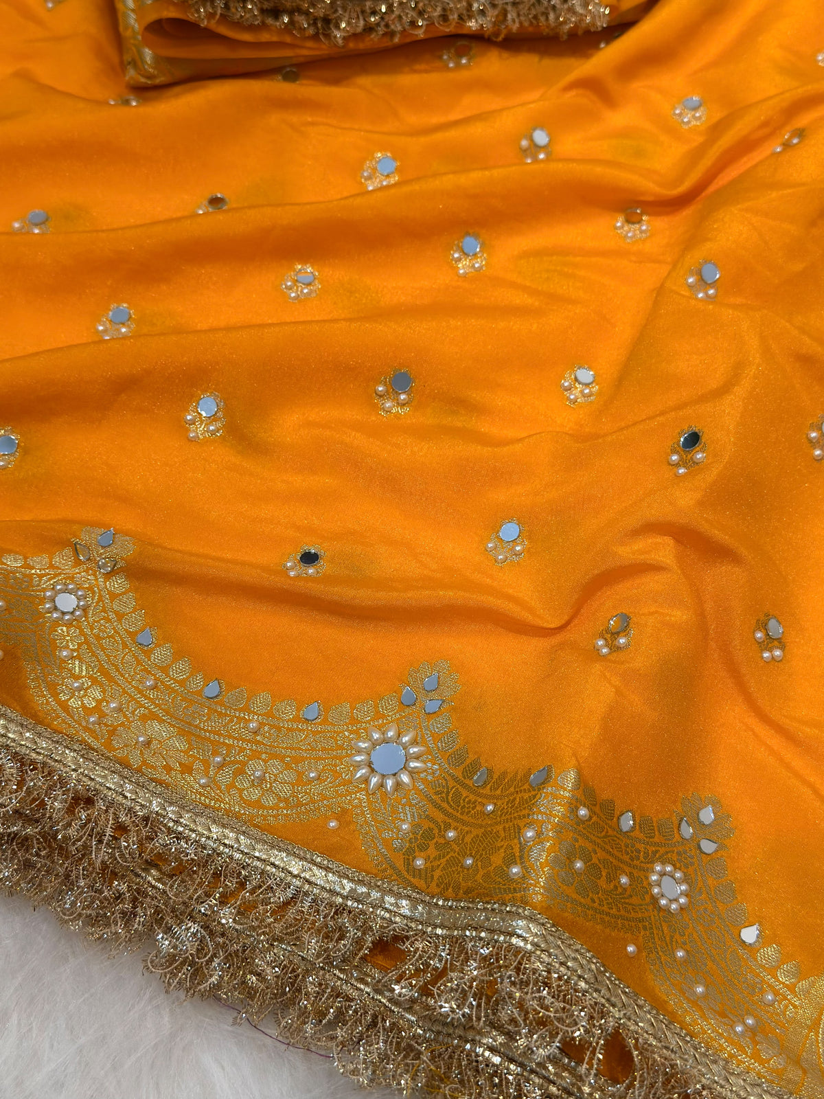 Banarasi  katan soft silk saree with blouse