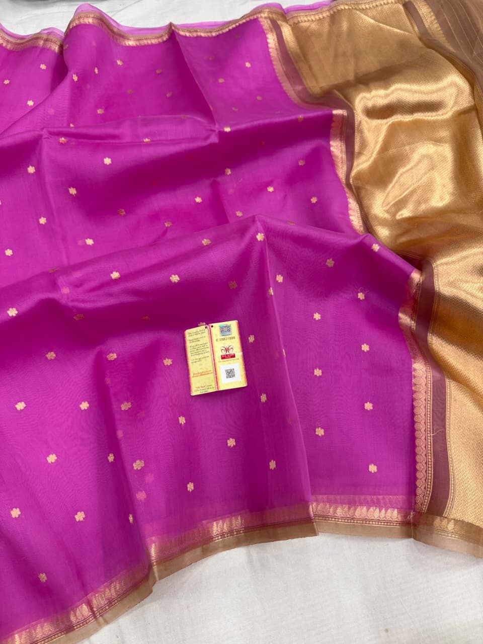 Pure Handloom banarasi  kora Silk Saree With Blouse