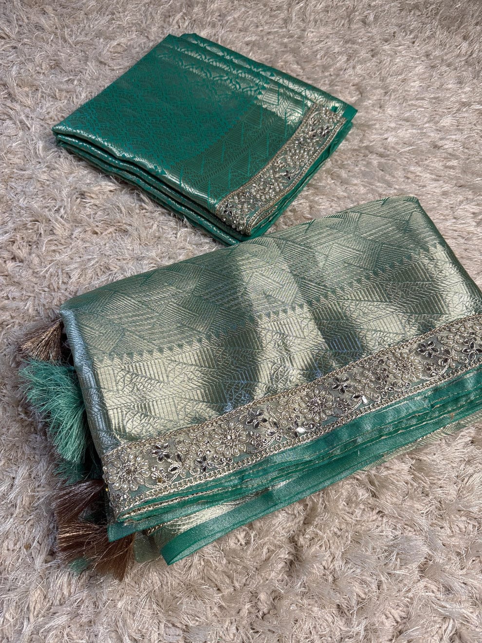 Banarasi Kanjivaram  katan Tissue Silk Saree With Beautiful lace border
