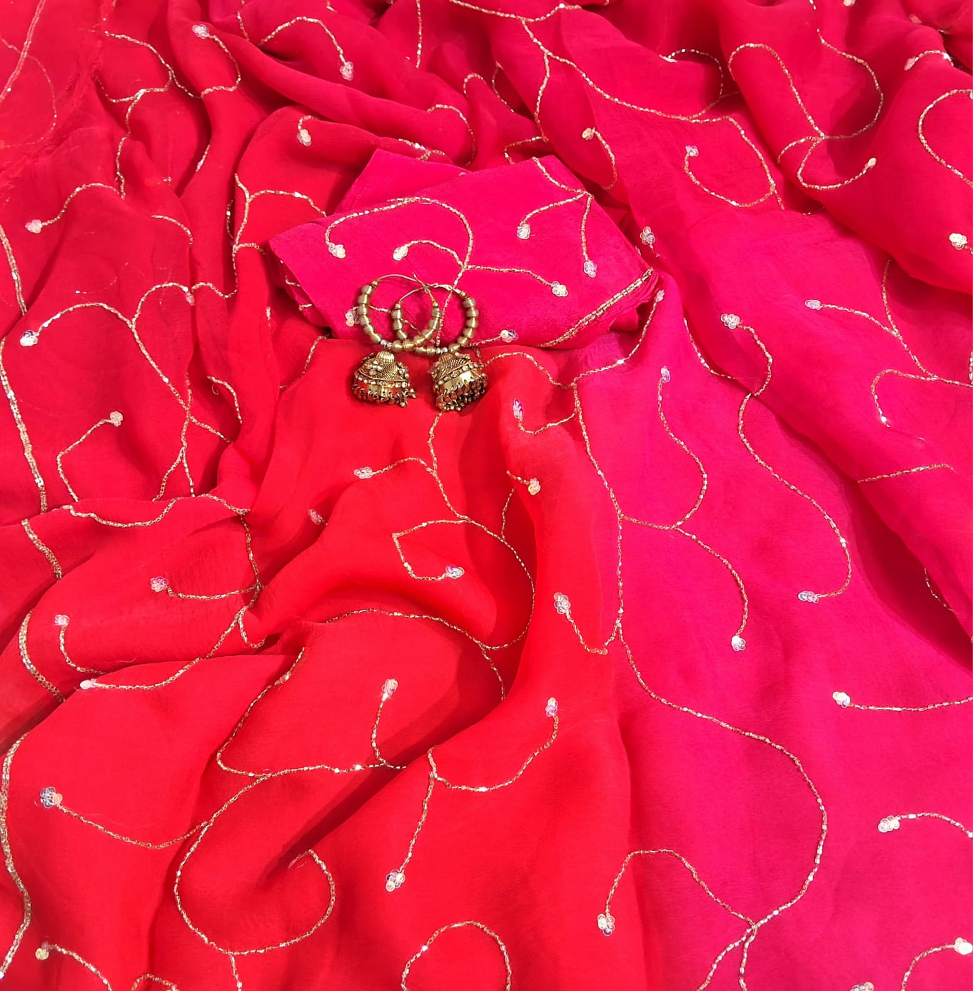 Pure Diamond Chiffon Saree With Blouse