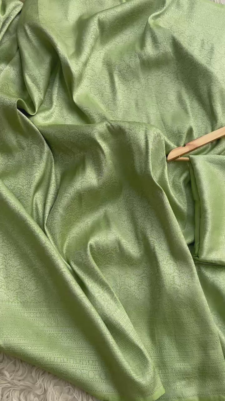 Banarasi Semi Katan Silk Saree With Blouse