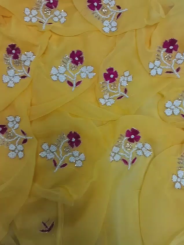 Designer Pure jaipuri Chiffon Saree with 15 Big Flower Motif