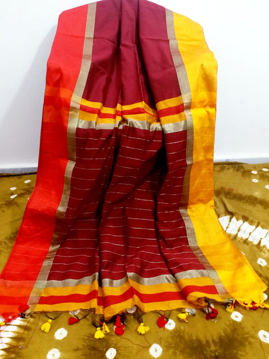 Pure Cotton Silk Handloom Silver Maheswari Design Saree With Jacquard Border ( Length- 6.3 Meter )