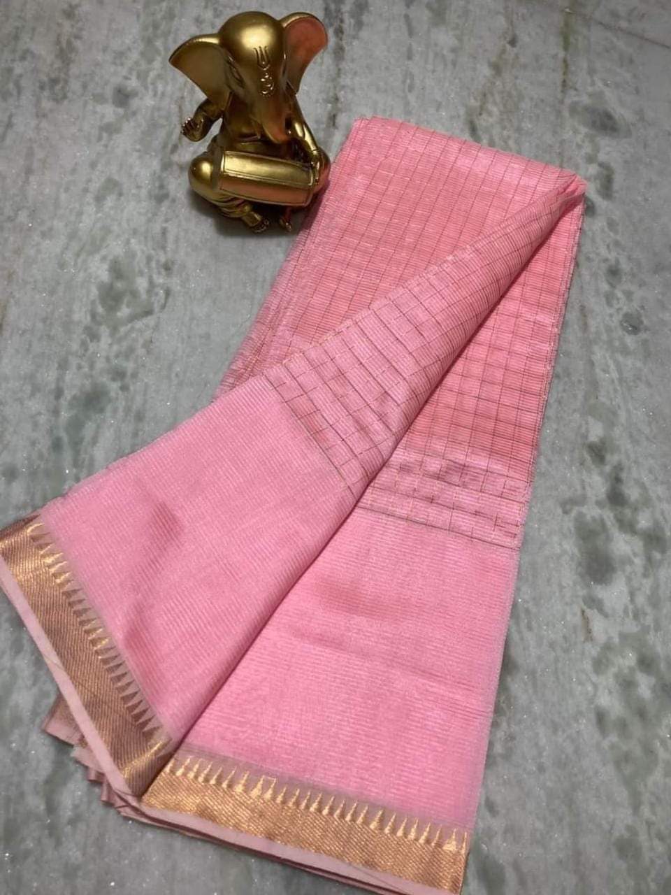 Pure Cotton Silk Mangalagiri Saree With Running Blouse .